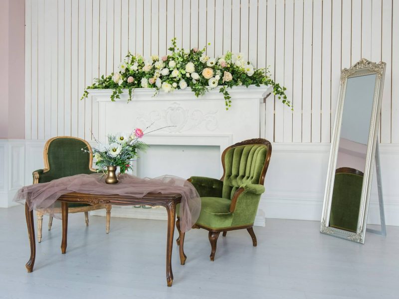 elegant-room-with-antique-furniture.jpg